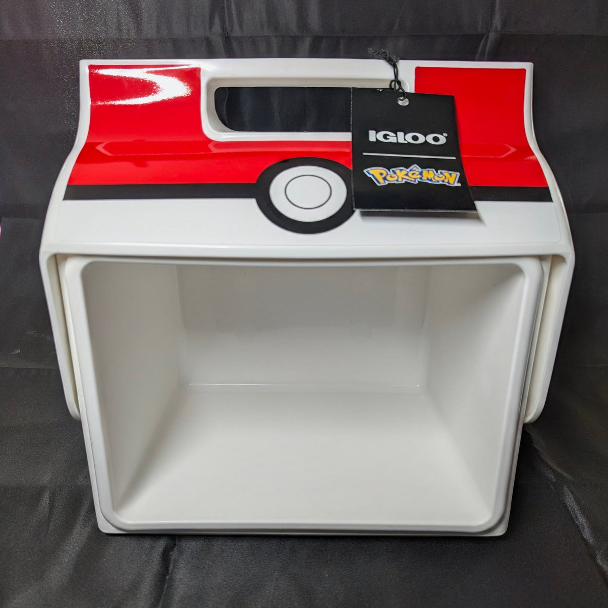 POKEMON X IGLOO - POKEBALL COOLER